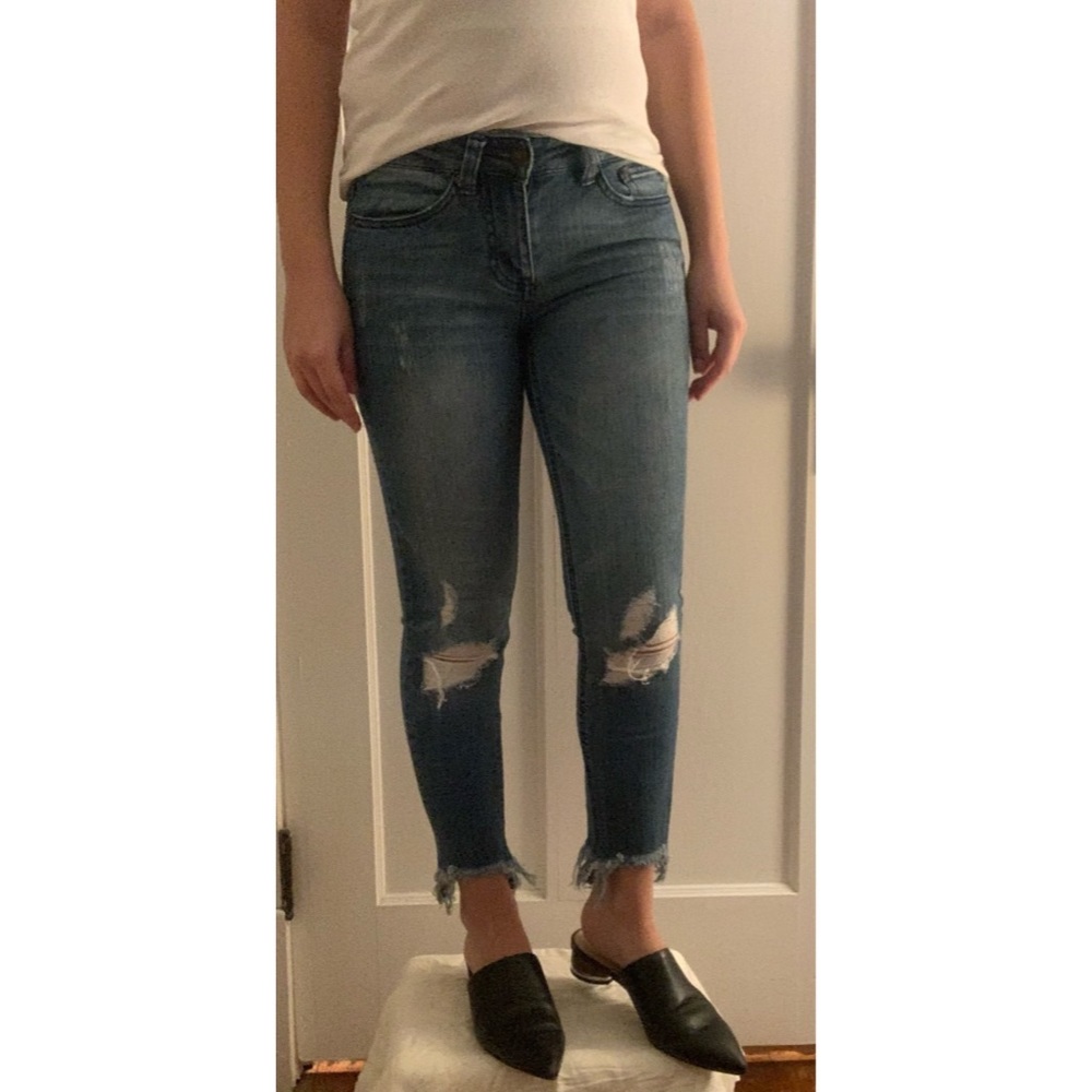 Tilly’s (Sky and Sparrow) skinny jeans, medium wash, size 0 (25)